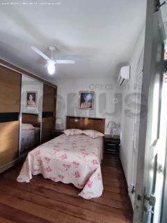 Casa Para Vender com 5 quartos, sendo 2 suítes no bairro São Conrado em Aracaju