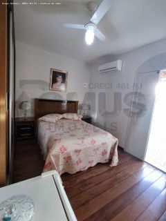 Casa Para Vender com 5 quartos, sendo 2 suítes no bairro São Conrado em Aracaju