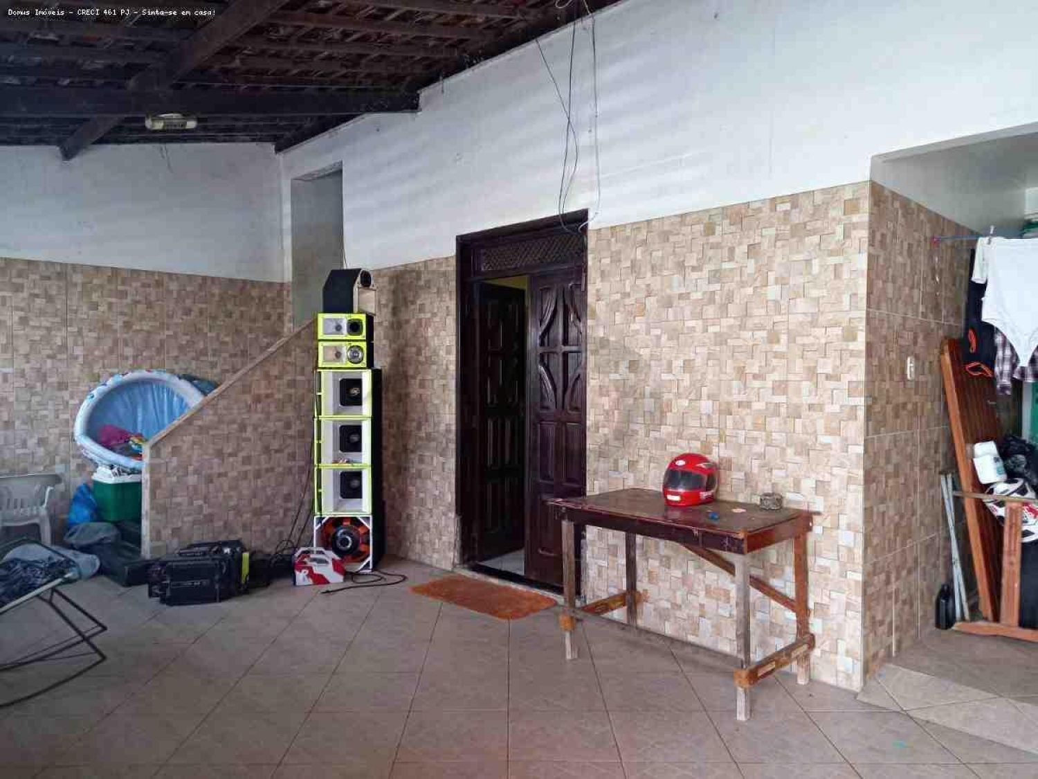 Casa Para Vender com 4 quartos, sendo 1 suíte no bairro Siqueira Campos em Aracaju