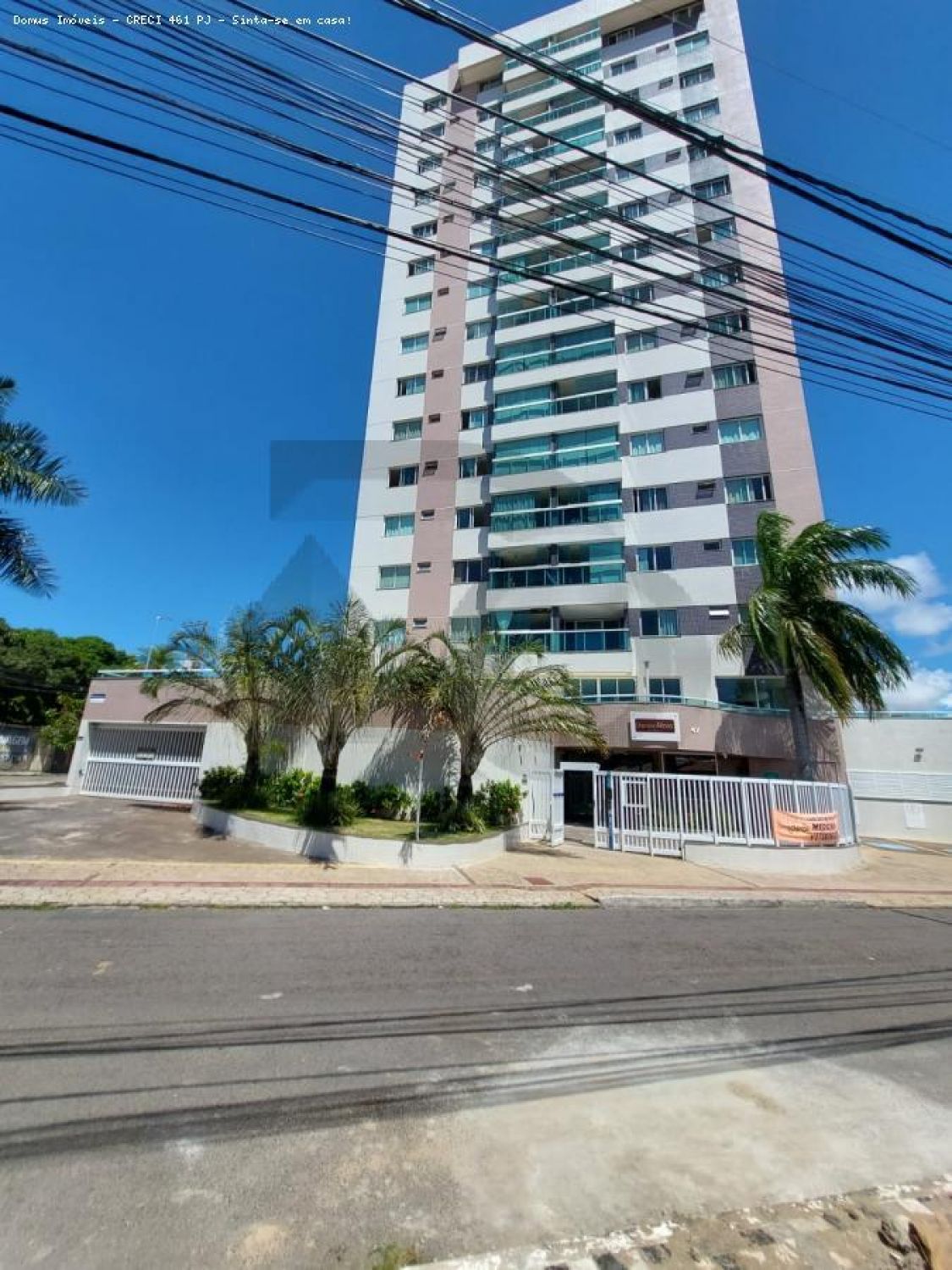 Apartamento Para Vender com 3 quartos, sendo 2 suítes no bairro Inácio Barbosa em Aracaju