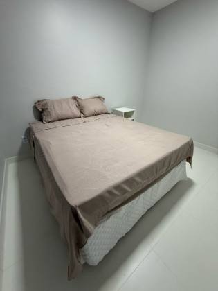 Casa de Condomínio Para Vender com 3 quartos, sendo 1 suíte no bairro Olhos d`Água em Barra Dos Coqueiros