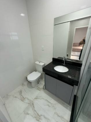 Casa de Condomínio Para Vender com 3 quartos, sendo 1 suíte no bairro Olhos d`Água em Barra Dos Coqueiros