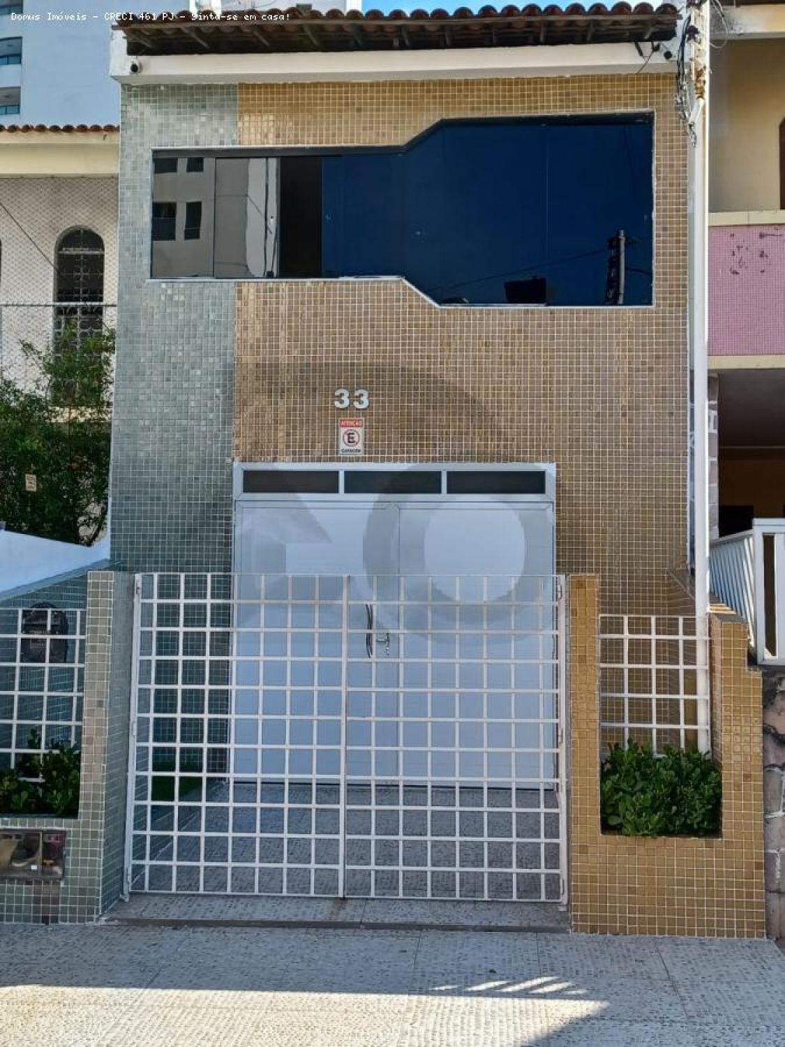 Casa Para Vender com 3 quartos 2 suítes no bairro Treze de Julho em Aracaju