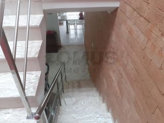 Casa Para Vender com 4 quartos 2 suítes no bairro Luzia em Aracaju