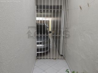 Casa Para Vender com 4 quartos 2 suítes no bairro Luzia em Aracaju
