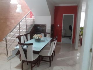 Casa Para Vender com 4 quartos 2 suítes no bairro Luzia em Aracaju