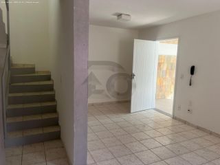 Casa de Condomínio Para Vender com 3 quartos no bairro Siqueira Campos em Aracaju