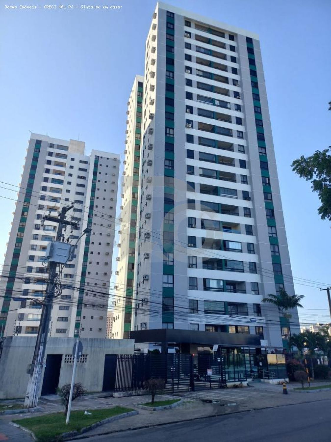 Apartamento Para Vender com 3 quartos 1 suíte no bairro Luzia em Aracaju