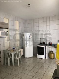 Casa Para Vender com 6 quartos 1 suíte no bairro Ponto Novo em Aracaju