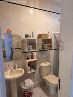 Casa Para Vender com 6 quartos 1 suíte no bairro Ponto Novo em Aracaju