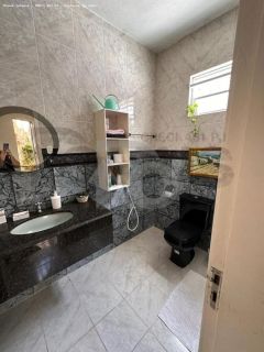 Casa Para Vender com 6 quartos 1 suíte no bairro Ponto Novo em Aracaju