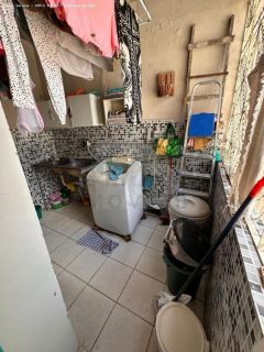 Casa Para Vender com 6 quartos 1 suíte no bairro Ponto Novo em Aracaju