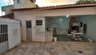 Casa Para Vender com 4 quartos 2 suítes no bairro Coroa do Meio em Aracaju