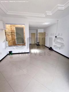 Casa Para Vender com 5 quartos, sendo 3 suítes no bairro Suíssa em Aracaju