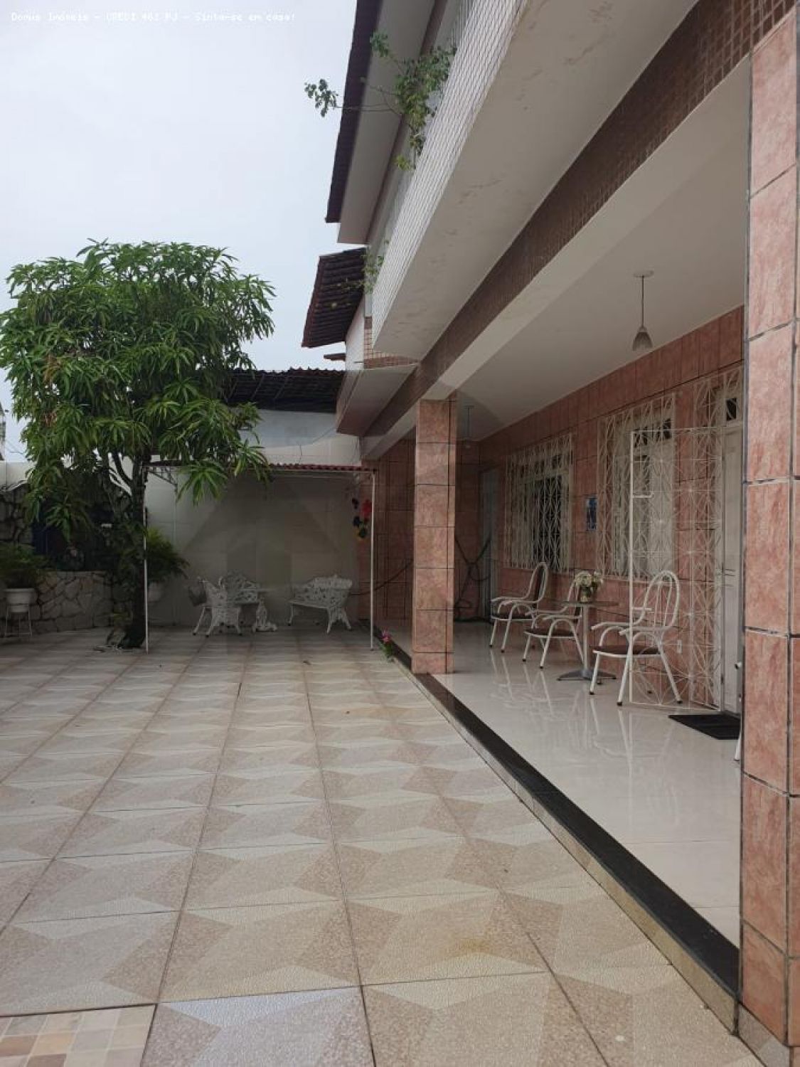 Casa Para Vender com 7 quartos 3 suítes no bairro Pereira Lobo em Aracaju