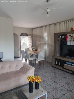 Casa Para Vender com 7 quartos 3 suítes no bairro Pereira Lobo em Aracaju