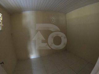 Casa Para Vender com 3 quartos no bairro Bugio em Aracaju