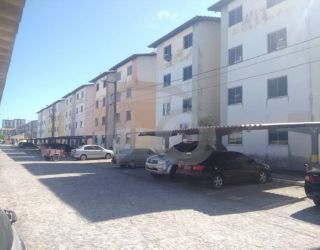 Apartamento Para Vender com 2 quartos no bairro Farolândia em Aracaju