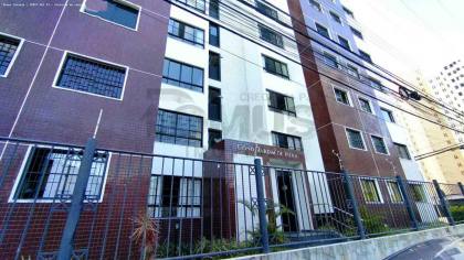 Apartamento Para Vender com 3 quartos 1 suíte no bairro Treze de Julho em Aracaju
