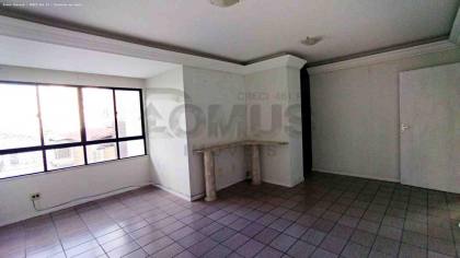 Apartamento Para Vender com 3 quartos 1 suíte no bairro Treze de Julho em Aracaju
