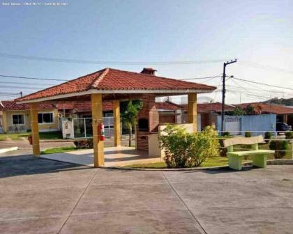 Casa de Condomínio Para Vender com 2 quartos no bairro Rosa Elze em São Cristóvão