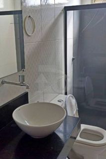 Casa Para Vender com 4 quartos 1 suíte no bairro Coroa do Meio em Aracaju