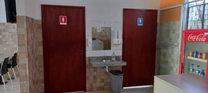 Prédio / Edifício Inteiro Comercial Para Vender com 3 quartos 1 suíte no bairro Centro em Aracaju