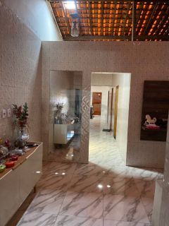 Casa Para Vender com 3 quartos no bairro Centro em Aracaju