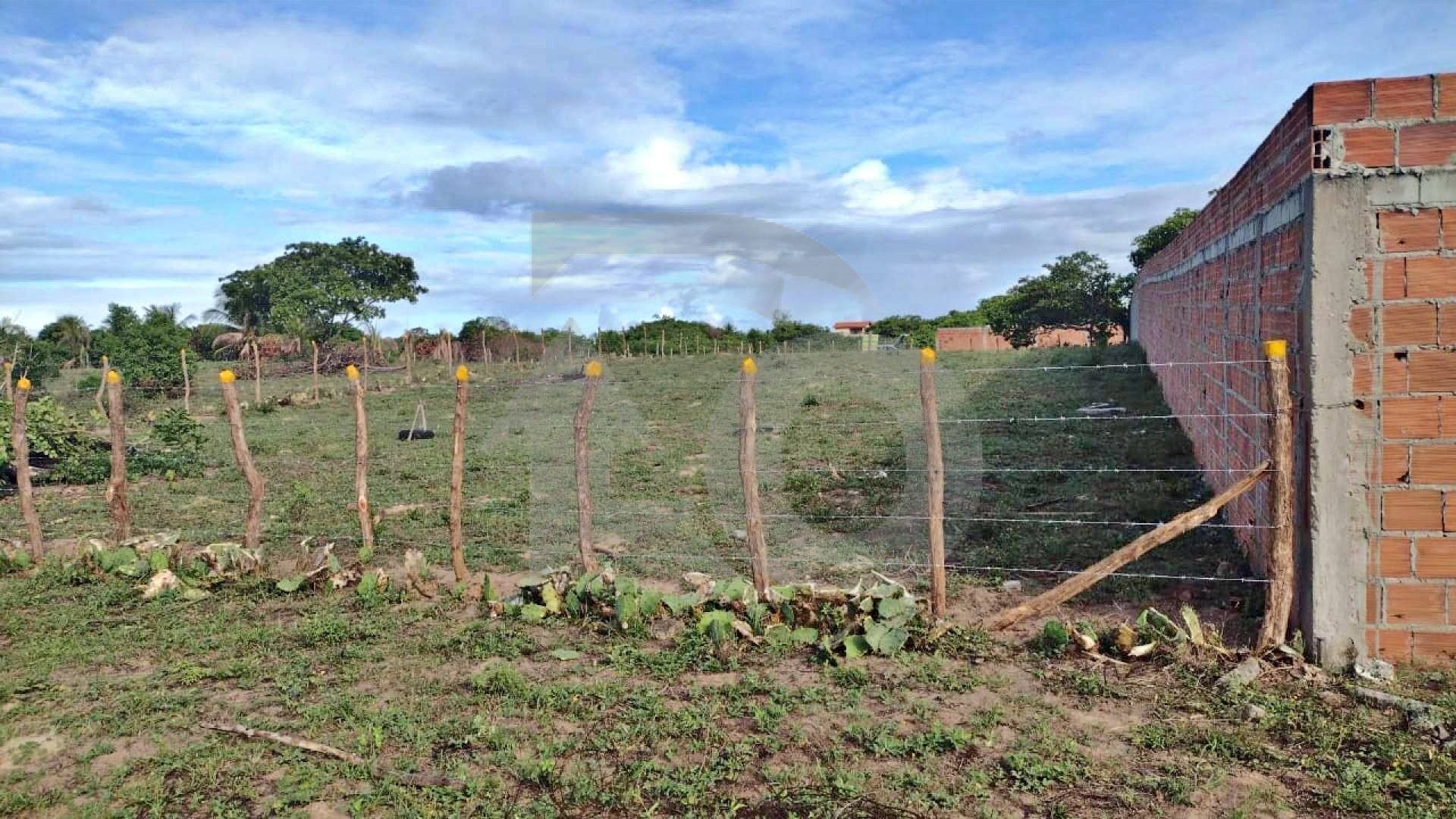 Lote / Terreno de Bairro Para Vender no bairro Matapoã em Aracaju