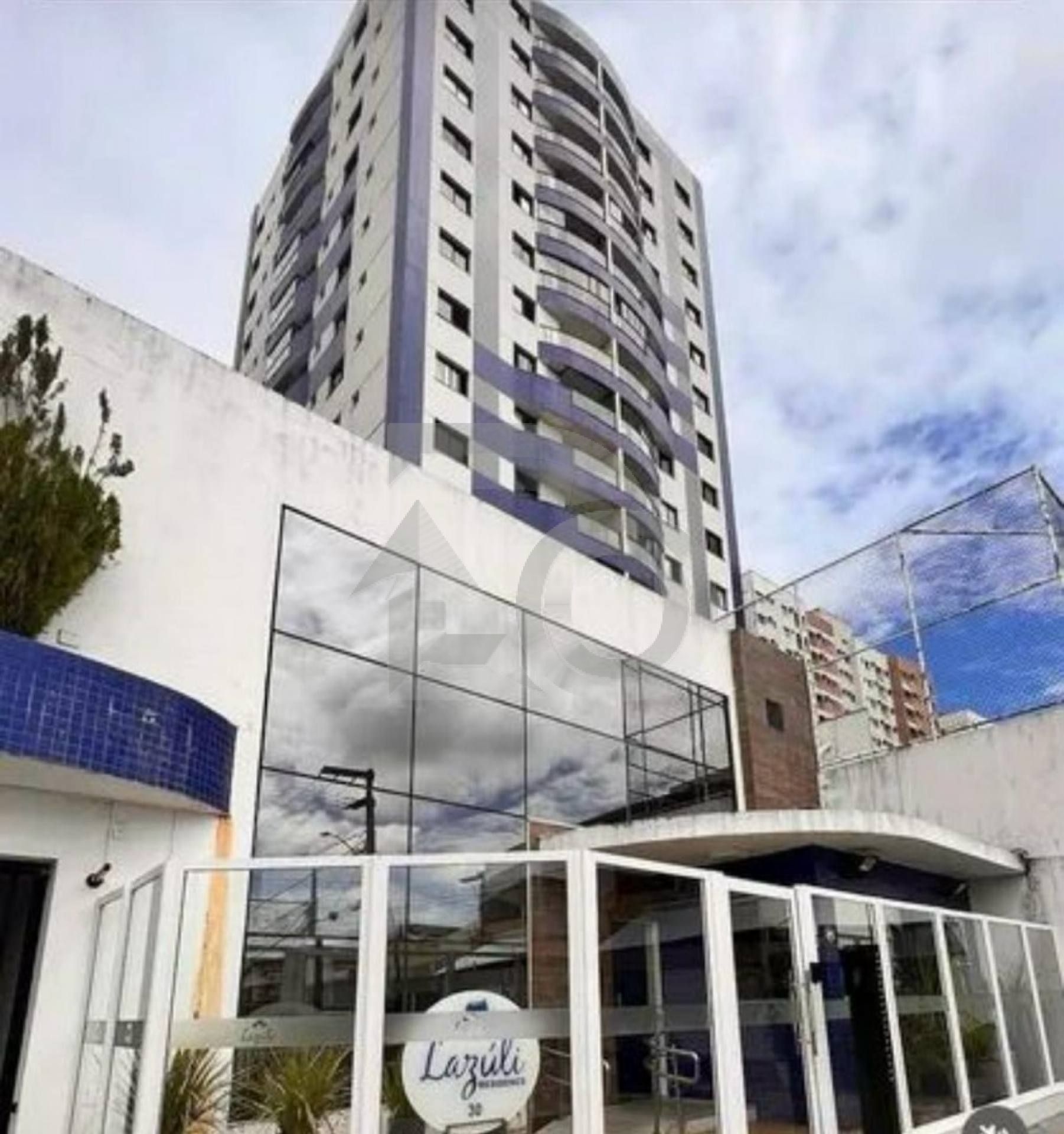 Apartamento Para Vender com 3 quartos 1 suíte no bairro Luzia em Aracaju