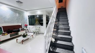 Casa Para Vender com 3 quartos 2 suítes no bairro Siqueira Campos em Aracaju