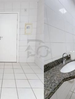 Apartamento Para Vender com 3 quartos 1 suíte no bairro Luzia em Aracaju