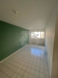 Apartamento Para Vender com 2 quartos no bairro São Conrado em Aracaju