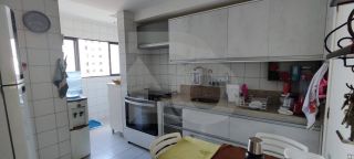 Apartamento Para Vender com 4 quartos 1 suíte no bairro Luzia em Aracaju