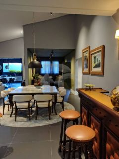 Casa Para Vender com 3 quartos 3 suítes no bairro Aeroporto em Aracaju