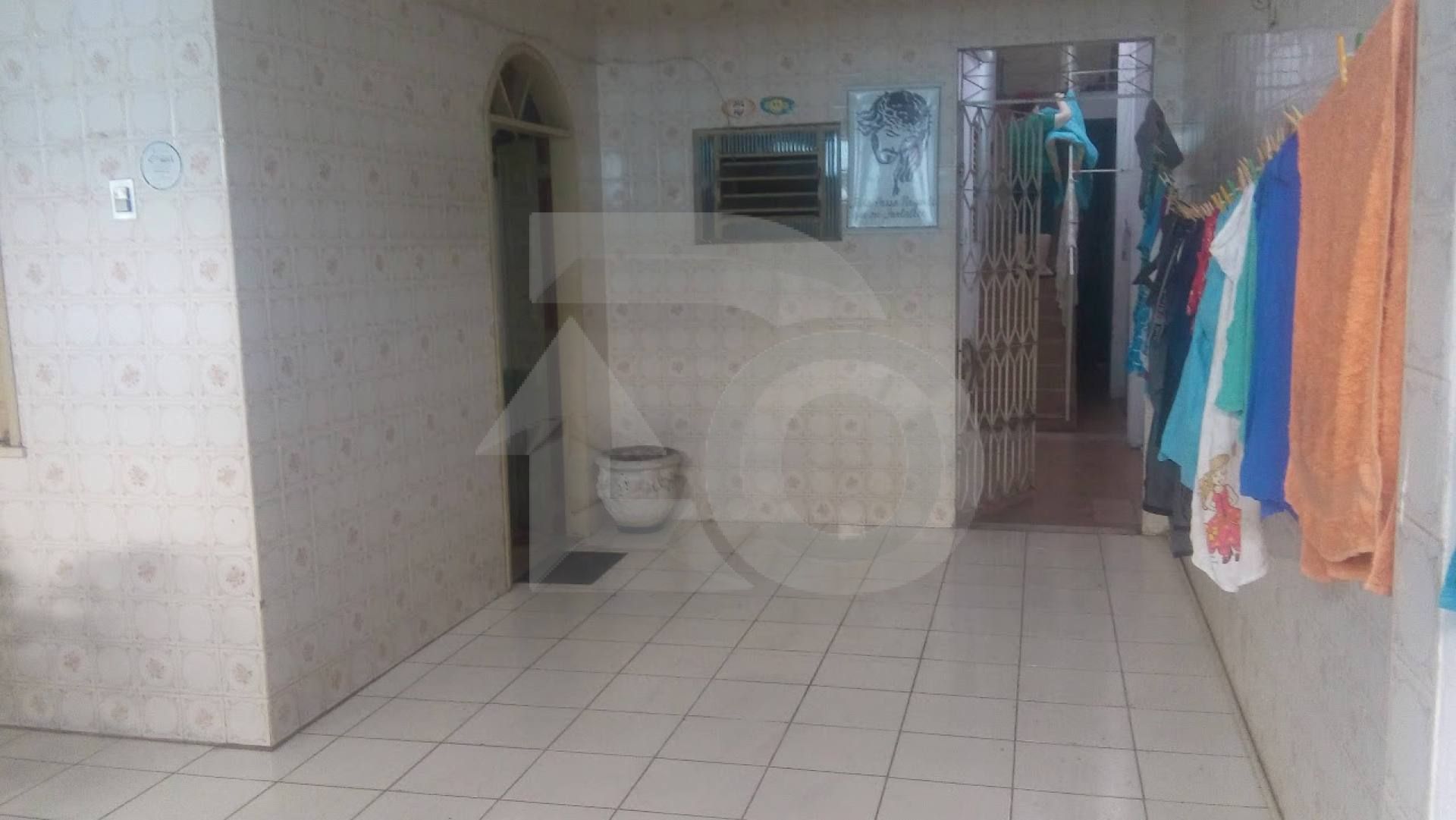 Casa Para Vender com 4 quartos 1 suíte no bairro Industrial em Aracaju