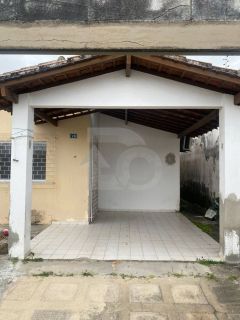 Casa Para Vender com 2 quartos no bairro Aruana em Aracaju