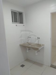 Apartamento Para Vender com 3 quartos 1 suíte no bairro Luzia em Aracaju