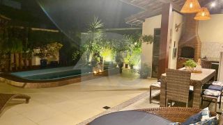 Casa de Condomínio Para Vender com 3 quartos 1 suíte no bairro Aruana em Aracaju