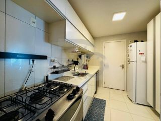 Apartamento Para Vender com 3 quartos 1 suíte no bairro Atalaia em Aracaju