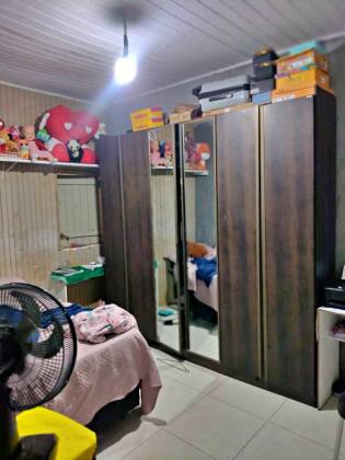 Casa Para Vender com 3 quartos 1 suíte no bairro Dezoito do Forte em Aracaju