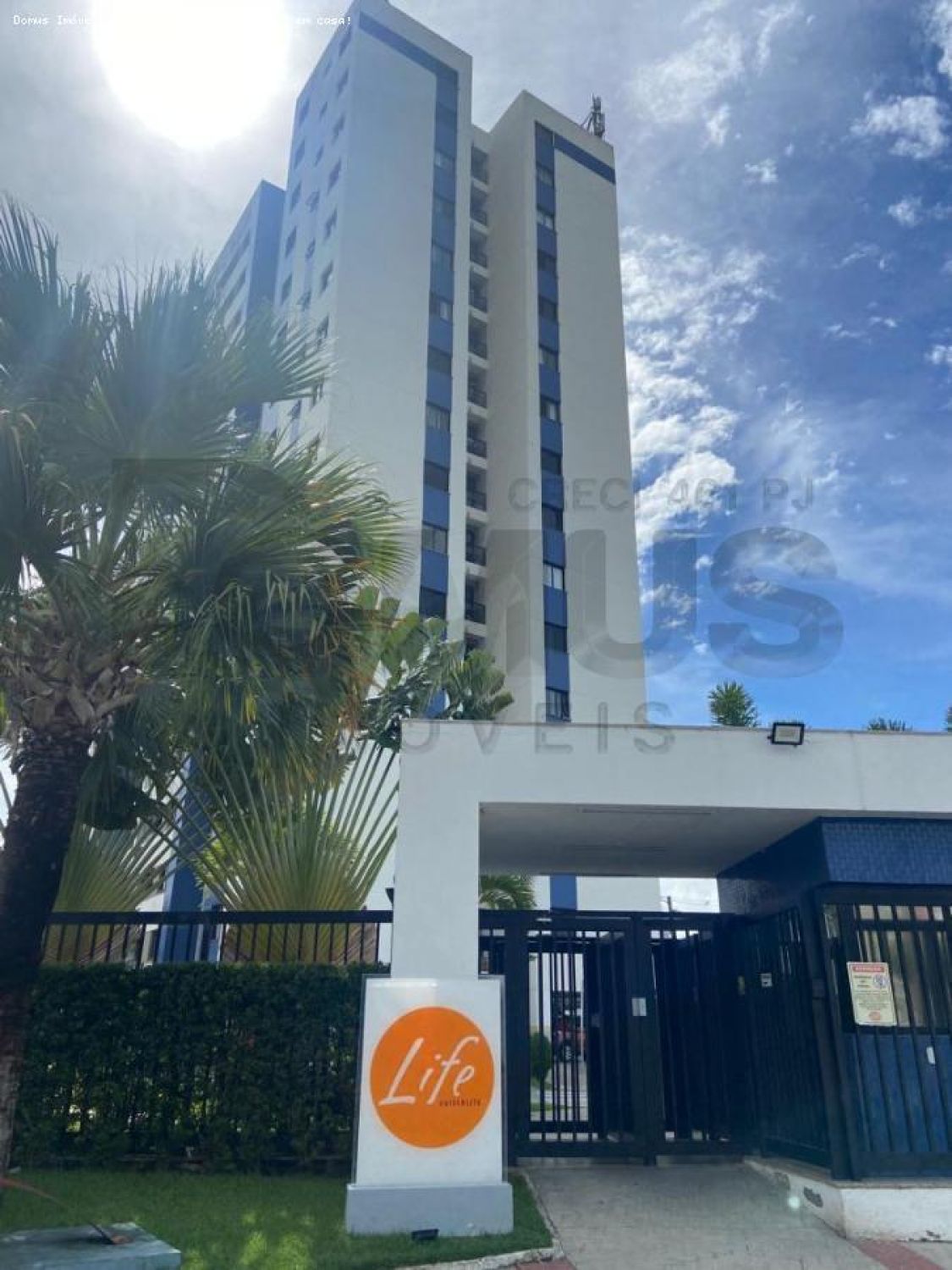 Apartamento Para Vender com 3 quartos 1 suíte no bairro Farolândia em Aracaju