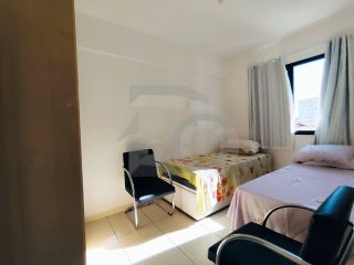 Apartamento Para Vender com 3 quartos 1 suíte no bairro Farolândia em Aracaju