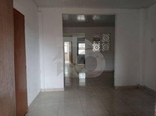 Casa Para Vender com 4 quartos no bairro Industrial em Aracaju