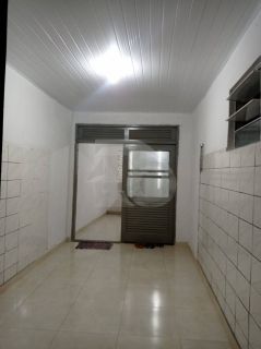 Casa Para Vender com 4 quartos no bairro Industrial em Aracaju