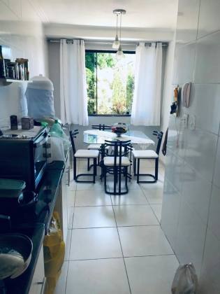 Casa de Condomínio Para Vender com 3 quartos 2 suítes no bairro Rosa Elze em São Cristóvão