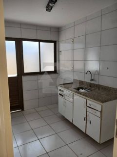 Casa de Condomínio Para Vender com 3 quartos 1 suíte no bairro Aruana em Aracaju