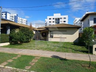 Casa de Condomínio Para Vender com 3 quartos 1 suíte no bairro Aruana em Aracaju