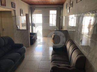 Casa Para Vender com 3 quartos no bairro Dezoito do Forte em Aracaju