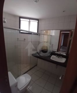 Apartamento Para Vender com 4 quartos 2 suítes no bairro Farolândia em Aracaju